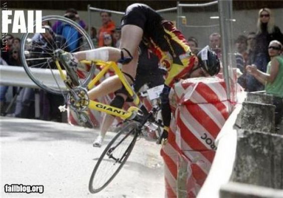 momen konyol para pembalap © 2016 brilio.net