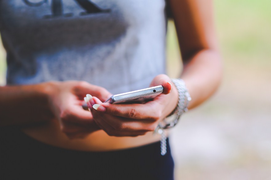 tanda selingkuh  © 2016 brilio.net