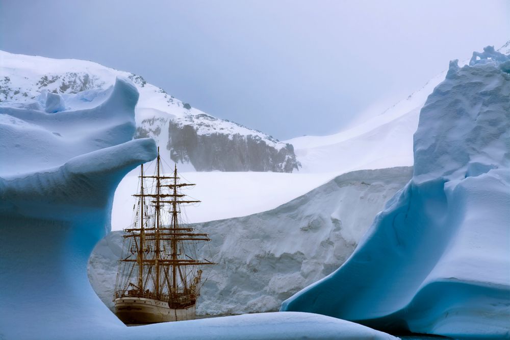 10 Foto sepi dan dinginnya Antartika bikin merinding, luar biasa! 