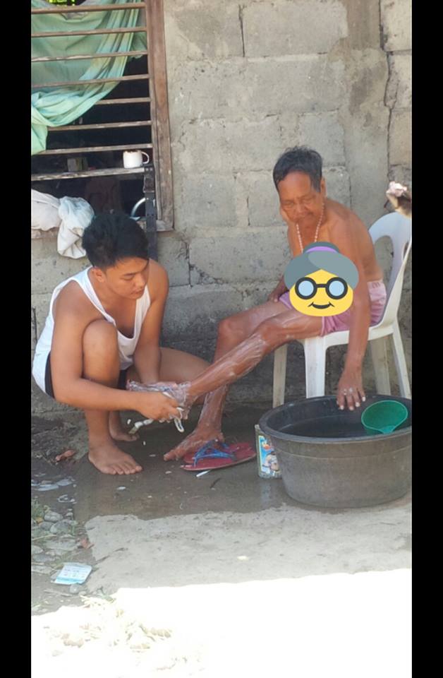 nenek dimandiin © 2016 Louis