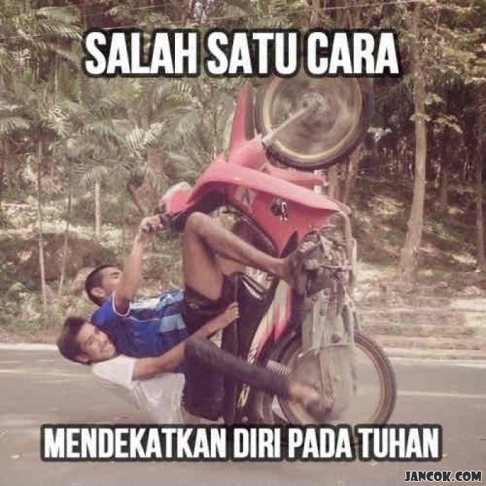 meme cara mendekatkan diri ke Tuhan © 2016 brilio.net meme cara mendekatkan diri ke Tuhan © 2016 brilio.net