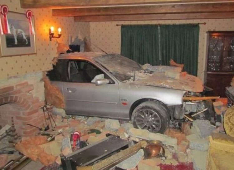 21 Momen mobil © 2016 brilio.net