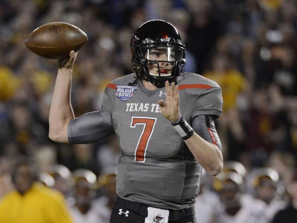 desain seragam tim olahraga paling aneh © 2016 brilio.net desain seragam tim olahraga paling aneh © 2016 brilio.net