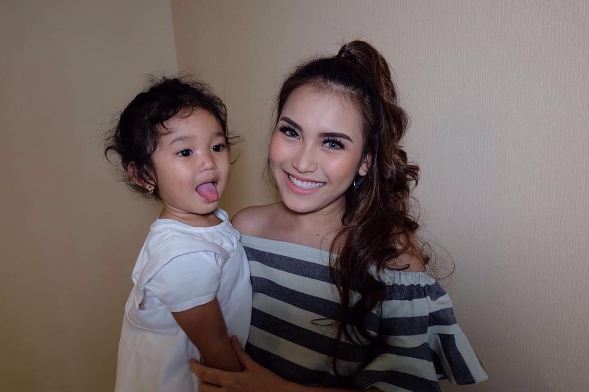 artis single parents © 2016 brilio.net