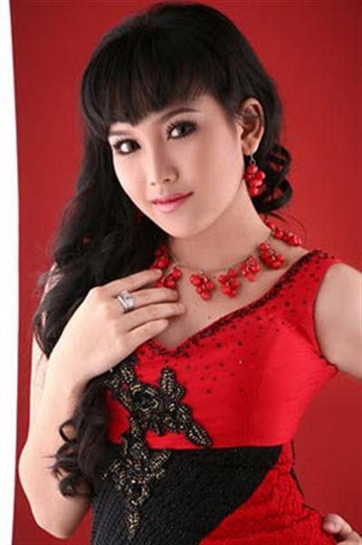 perubahan Ayu Ting Ting  © 2016 brilio.net