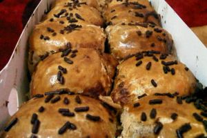 Suka molen Kartika Sari Bandung? Bikin sendiri aja, resepnya mudah!