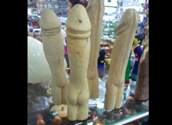 oleh-oleh terunik di seluruh dunia 1-8 © 2016 brilio.net