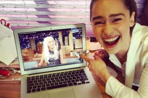 Yuk intip keseharian Emilia Clarke, si Daenerys di Game Of Thrones