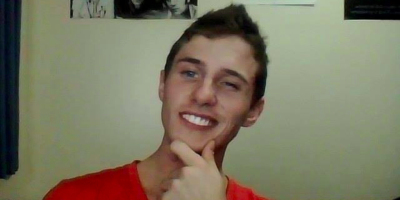 Duh - 10 Aksi bunuh diri ini ditayangkan di media sosial, ngeri! © 2016 brilio.net Duh - 10 Aksi bunuh diri ini ditayangkan di media sosial, ngeri! © 2016 brilio.net