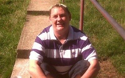 Duh - 10 Aksi bunuh diri ini ditayangkan di media sosial, ngeri! © 2016 brilio.net Duh - 10 Aksi bunuh diri ini ditayangkan di media sosial, ngeri! © 2016 brilio.net