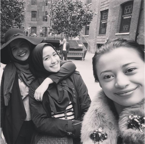 Angie Virgin apa kabar 1-10 © 2016 brilio.net