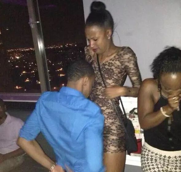 foto kelakuan gila orang saat dugem bikin ngakak campur miris © 2016 brilio.net