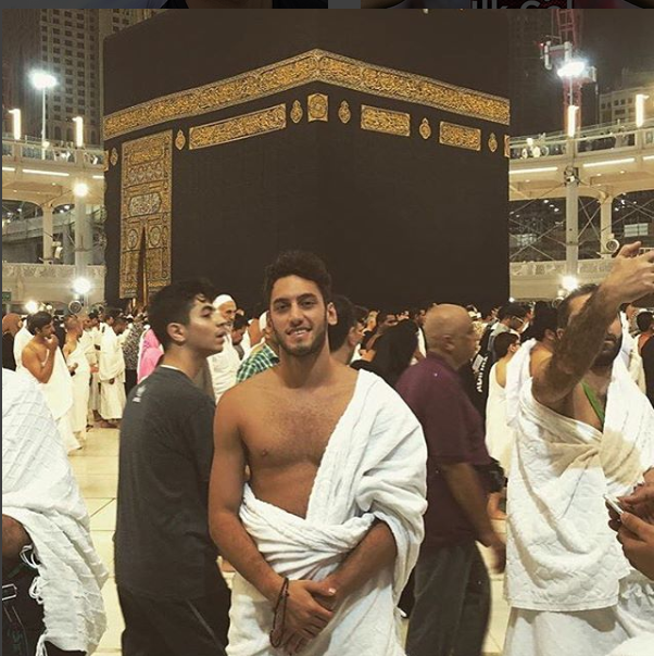 pemain bola umroh  © 2016 brilio.net pemain bola umroh  © 2016 brilio.net