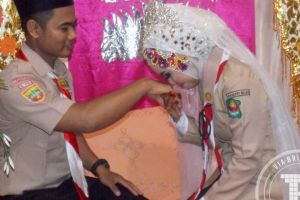 25 Percakapan cinta antara 2 anak Pramuka ini bikin senyum sendiri