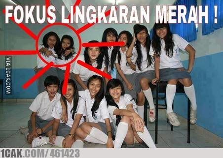 meme lingkaran merah © 2016 brilio.net