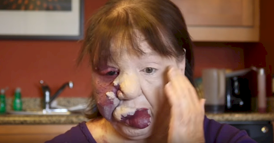 Joanne Tronconi © 2016 brilio.net