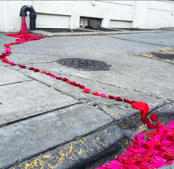 WOW - 20 Foto street art dari rajutan ini bikin jalanan terasa lebih hidup © 2016 brilio.net WOW - 20 Foto street art dari rajutan ini bikin jalanan terasa lebih hidup © 2016 brilio.net