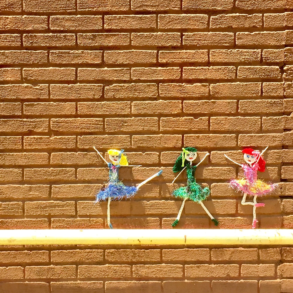 WOW - 20 Foto street art dari rajutan ini bikin jalanan terasa lebih hidup © 2016 brilio.net WOW - 20 Foto street art dari rajutan ini bikin jalanan terasa lebih hidup © 2016 brilio.net