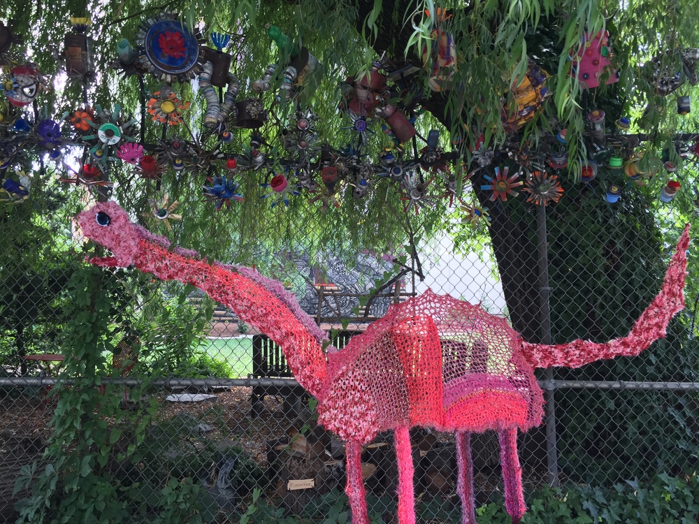 WOW - 20 Foto street art dari rajutan ini bikin jalanan terasa lebih hidup © 2016 brilio.net WOW - 20 Foto street art dari rajutan ini bikin jalanan terasa lebih hidup © 2016 brilio.net