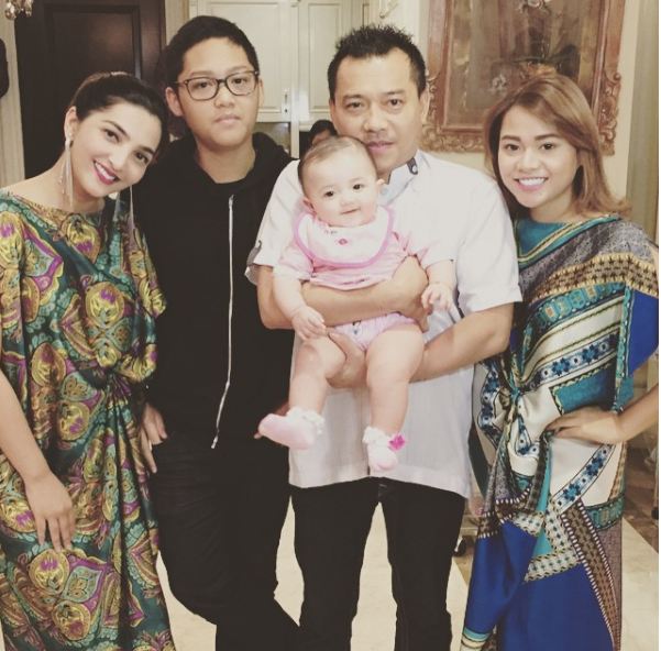 fashion Aurel © 2016 brilio.net fashion Aurel © 2016 brilio.net