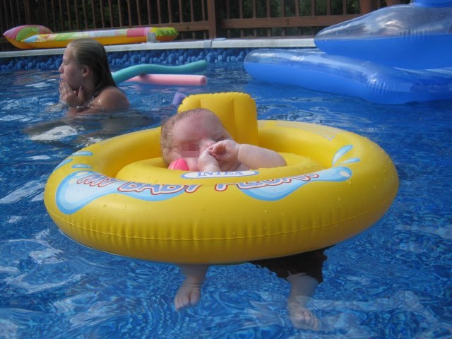 Lacey Buchanan BLUR © 2016 brilio.net Lacey Buchanan BLUR © 2016 brilio.net