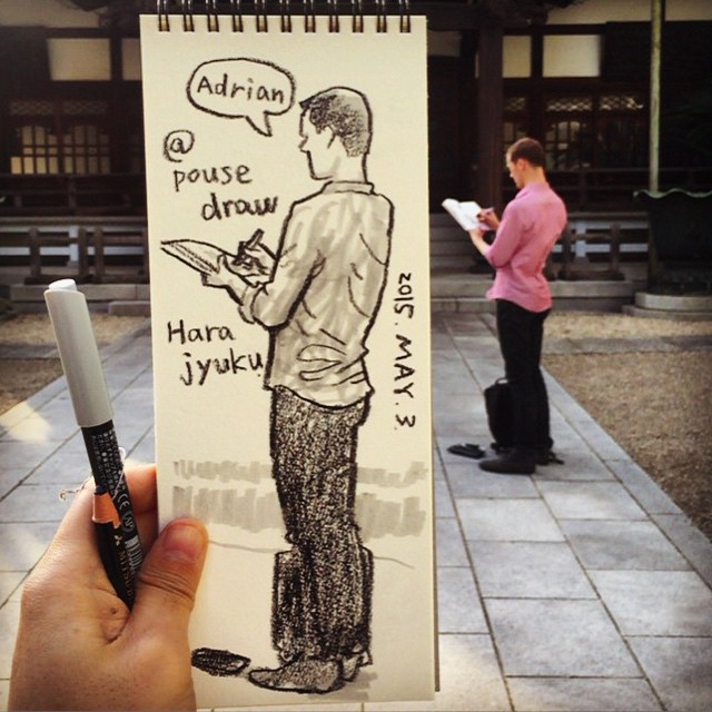 WOW - Seniman ini jadikan setiap orang yang ditemuinya sebagai model lukisannya © 2016 brilio.net