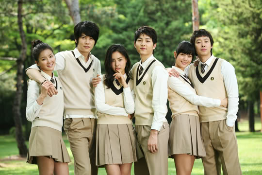 kekasih Song Joong Ki © 2016 brilio.net kekasih Song Joong Ki © 2016 brilio.net