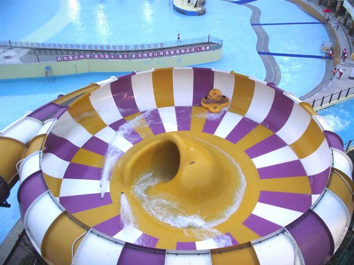 waterpark serem © 2016 brilio.net waterpark serem © 2016 brilio.net