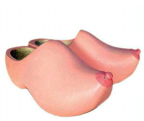 25 Model alas kaki ini super nyeleneh, idenya liar banget!