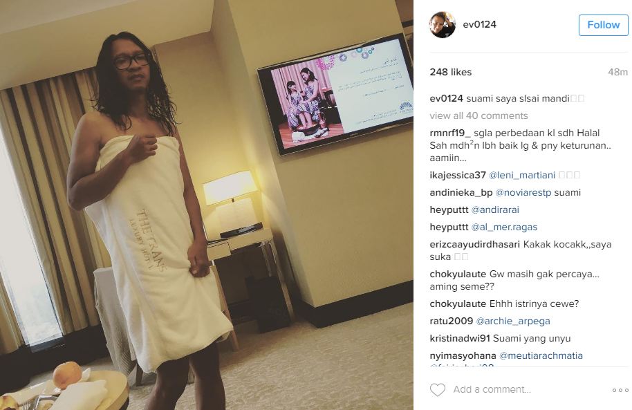 kemesraan Aming dan Evelyn © 2016 brilio.net