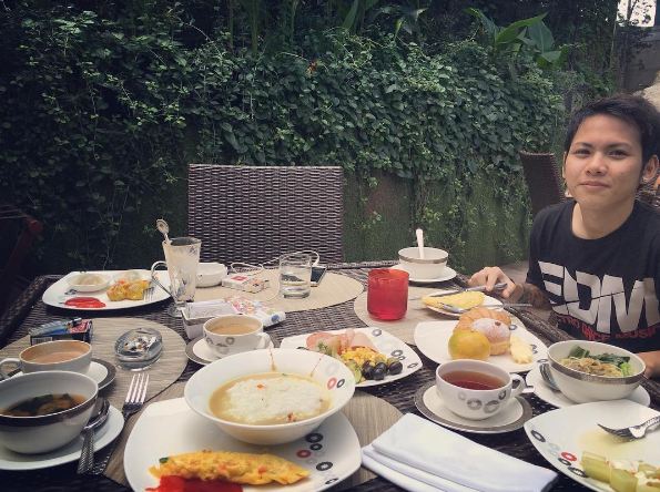 kemesraan Aming dan Evelyn © 2016 brilio.net