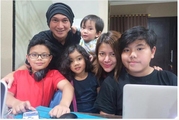 anji hot papa © 2016 brilio.net