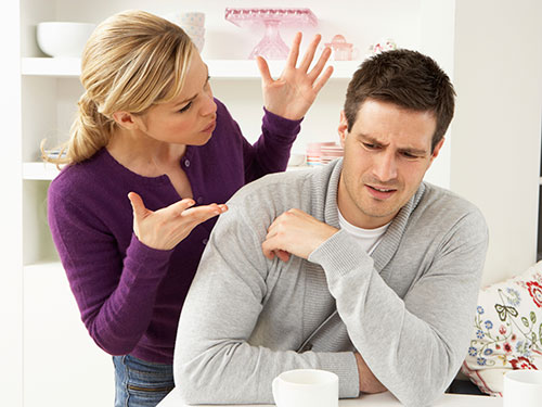 tanda pacar kamu lakukan kekerasan 1-10 © 2016 brilio.net