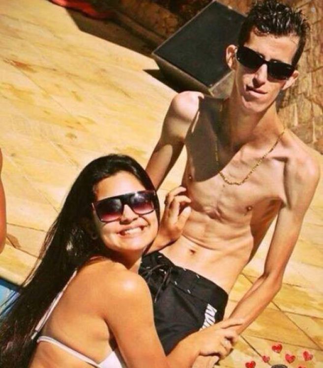 JH cinta itu buta © 2016 brilio.net JH cinta itu buta © 2016 brilio.net