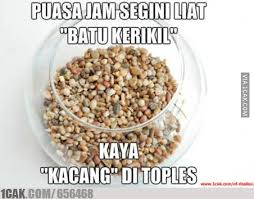 12 meme terkecoh di bulan puasa © 2016 brilio.net