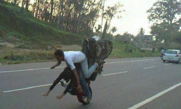 foto sedetik sebelum tragedi ini bikin ketawa miris © 2016 brilio.net foto sedetik sebelum tragedi ini bikin ketawa miris © 2016 brilio.net