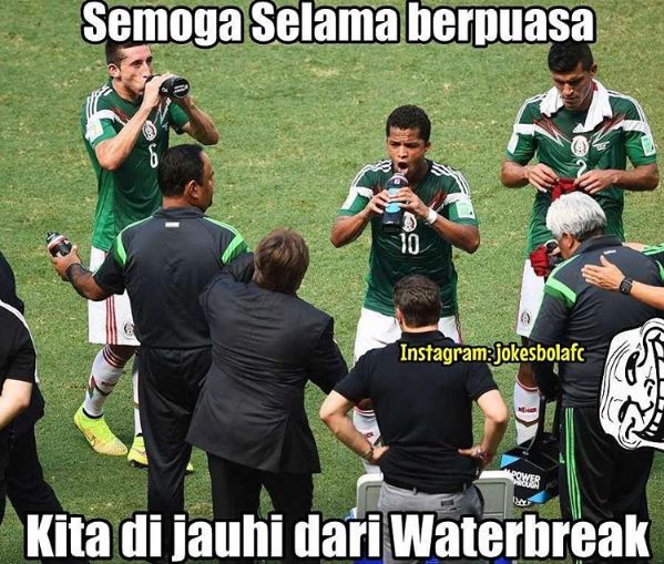 meme sepak bola spesial ramadan ngakak © 2016 brilio.net meme sepak bola spesial ramadan ngakak © 2016 brilio.net