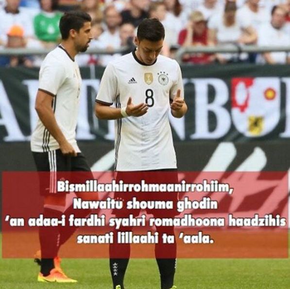 meme sepak bola spesial ramadan ngakak © 2016 brilio.net meme sepak bola spesial ramadan ngakak © 2016 brilio.net