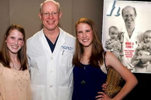 5 Pasangan menakjubkan ini dulunya terlahir sebagai bayi kembar siam