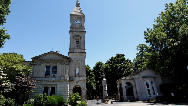 prosesi pemakaman muhammad ali © 2016 brilio.net prosesi pemakaman muhammad ali © 2016 brilio.net