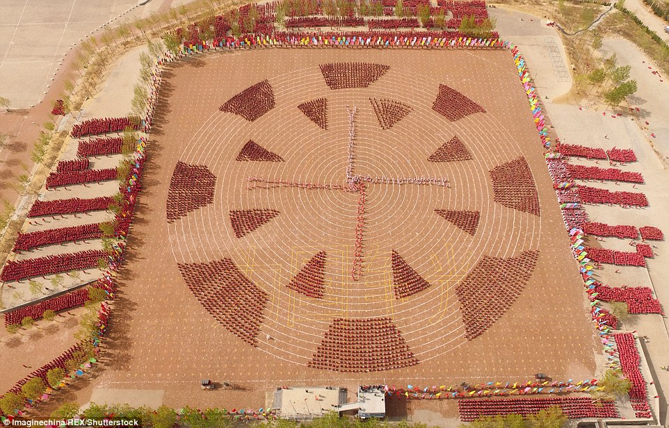 foto china gudang atlet kungfu © 2016 brilio.net foto china gudang atlet kungfu © 2016 brilio.net