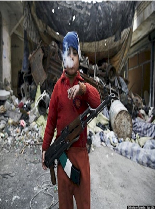 15 Tatapan mata © 2016 brilio.net