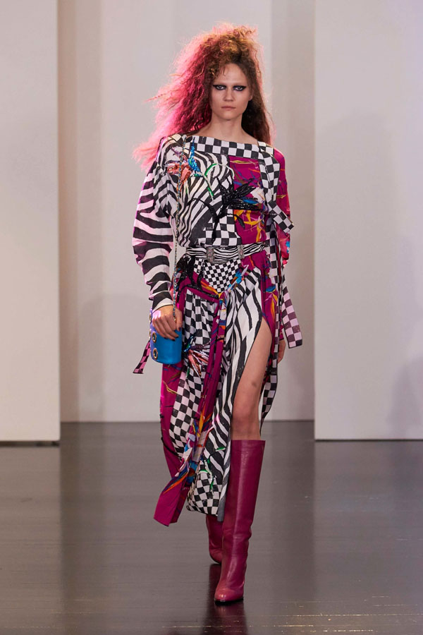 Baju Oldies © 2016 brilio.net Baju Oldies © 2016 brilio.net