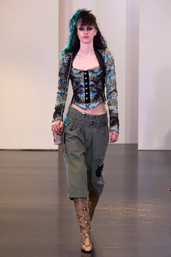 Baju Oldies © 2016 brilio.net Baju Oldies © 2016 brilio.net