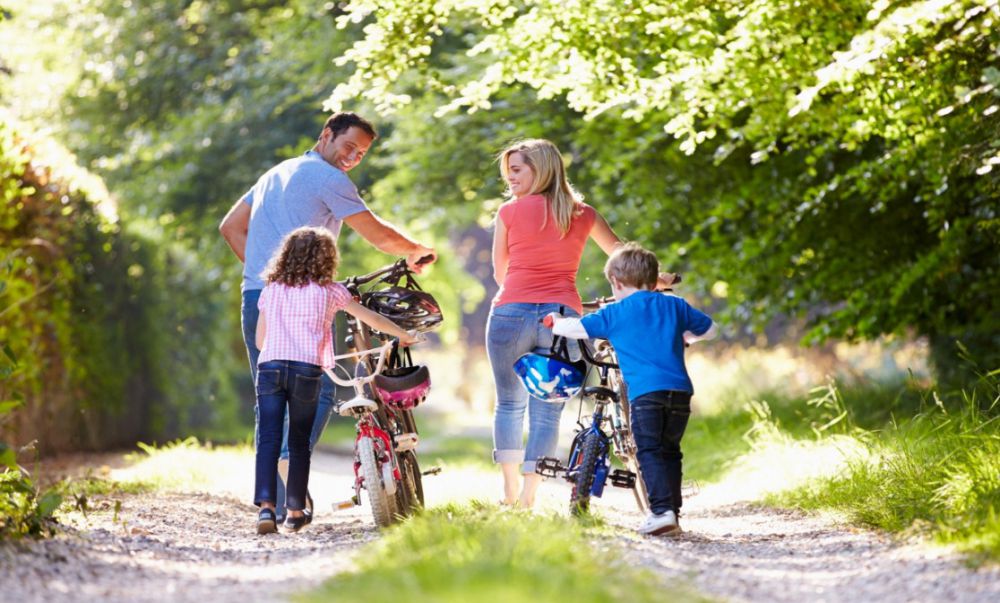 keluarga bahagia  © 2016 brilio.net