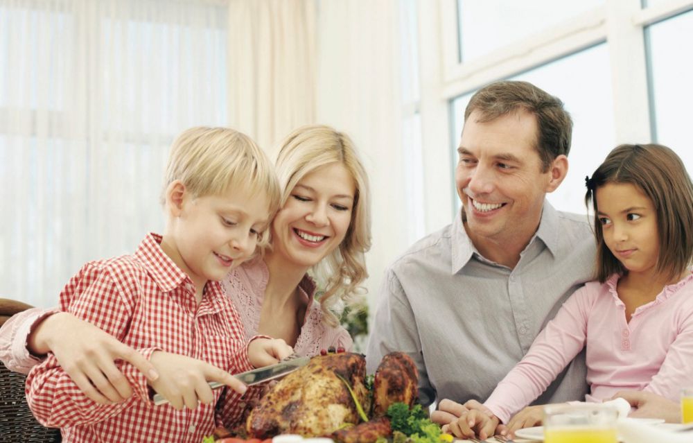 16 Kebiasaan sederhana ini jadi kunci membangun keluarga bahagia