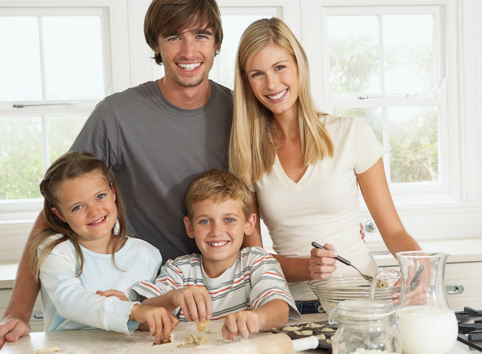 keluarga bahagia  © 2016 brilio.net