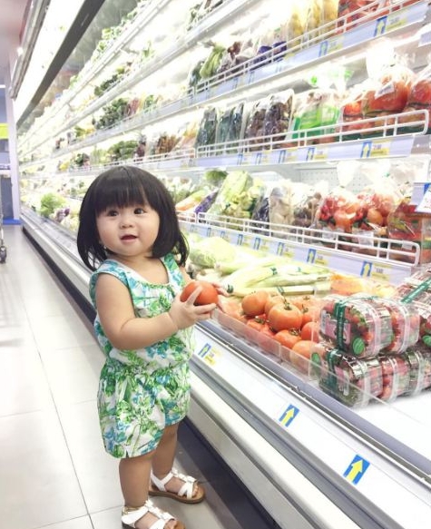 Kenalin Moonella, balita imut yang pipinya mirip bakpao