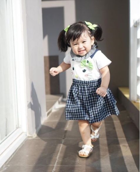 Kenalin Moonella, balita imut yang pipinya mirip bakpao