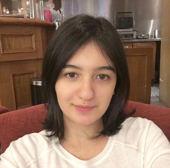 Parisa Shams © 2016 brilio.net Parisa Shams © 2016 brilio.net